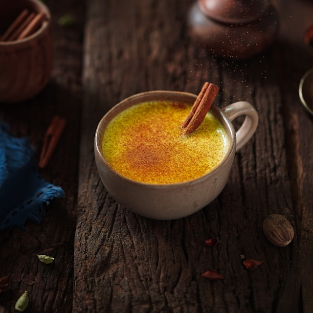 Rawpowder Turmeric Latte Original Eko 125 g - Guldmjölk